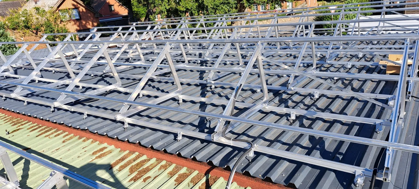 Unterkonstruktion für PV-Module auf einem Dach